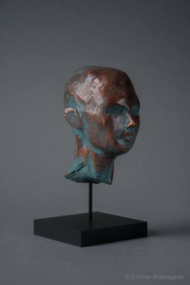 Original Fine Art Portrait Sculpture by Gülnar Babayeva