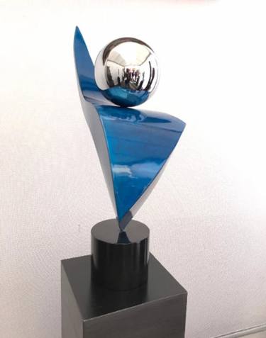 The Award thumb