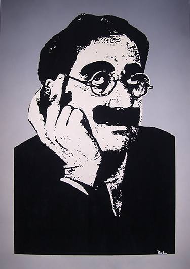 Groucho thumb