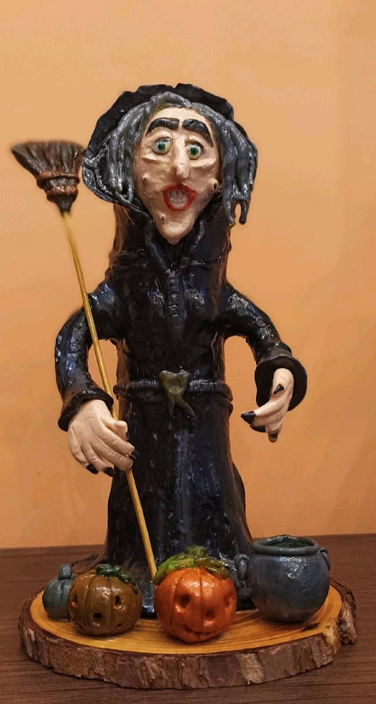Original Figurative Home Sculpture by Fatima Kainaat