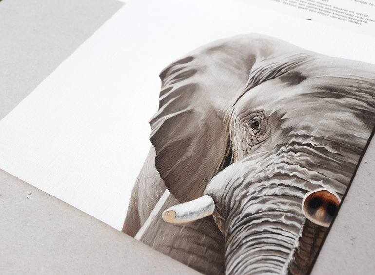 Original Photorealism Animal Painting by Milie Lairie