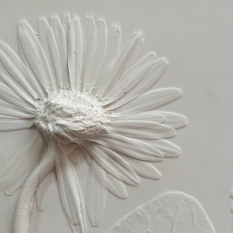 Original Minimalism Floral Sculpture by Ruth Welter