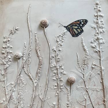 Monarch Butterfly Floral Plaster Wall Art thumb