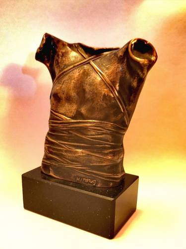 CUIRASSE II - bronze sculpture by Mitoraj. Certificate. thumb