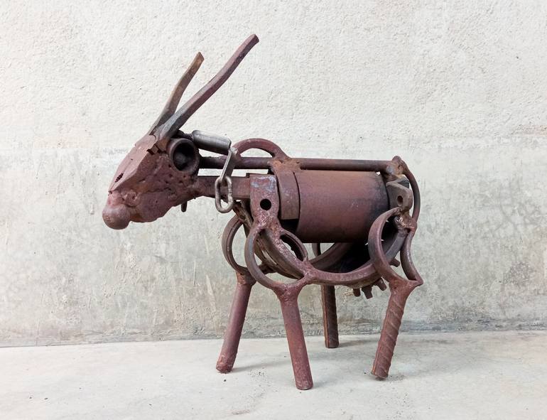 Original 3d Sculpture Animal Sculpture by Tamal Das