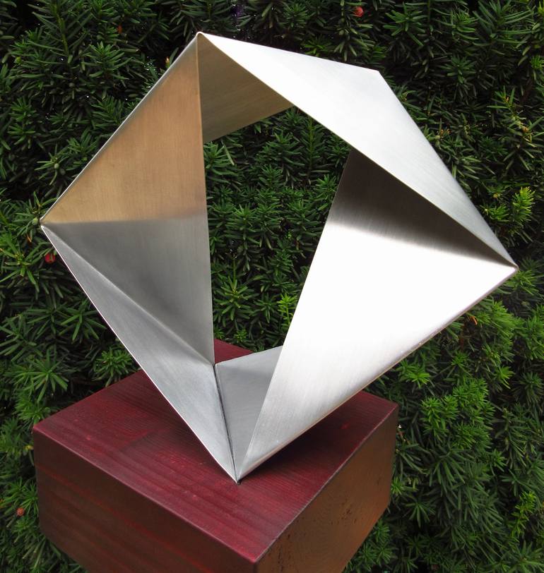 Original Contemporary Abstract Sculpture by Atelier BDGB