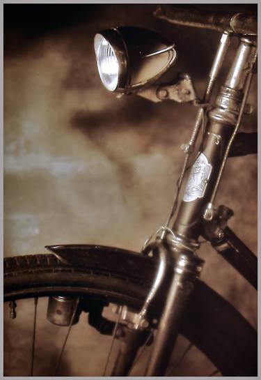 Print of Bicycle Photography by vicente grecco