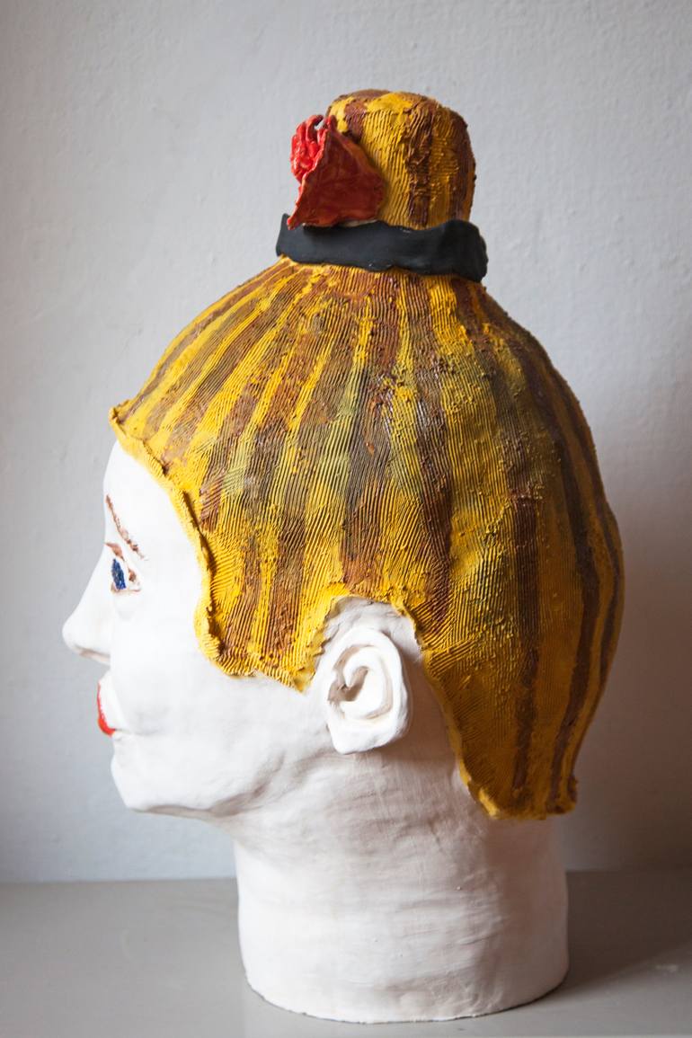 Original Figurative Women Sculpture by Elena Uljancic