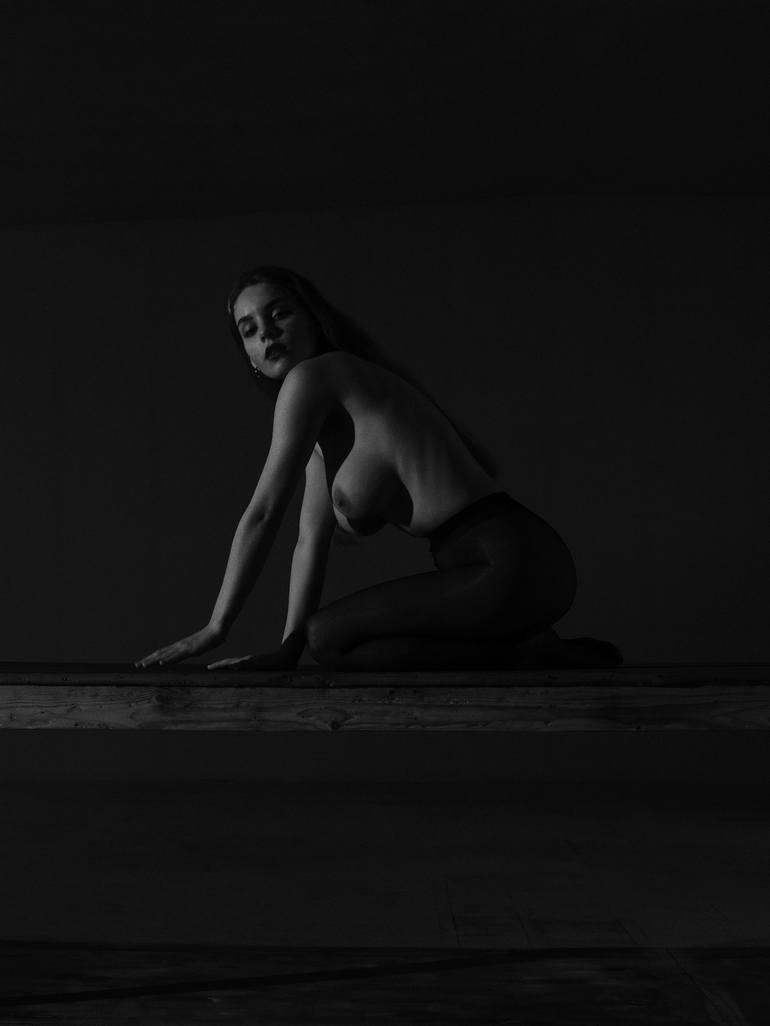 Original Nude Photography by Nika Paramonova
