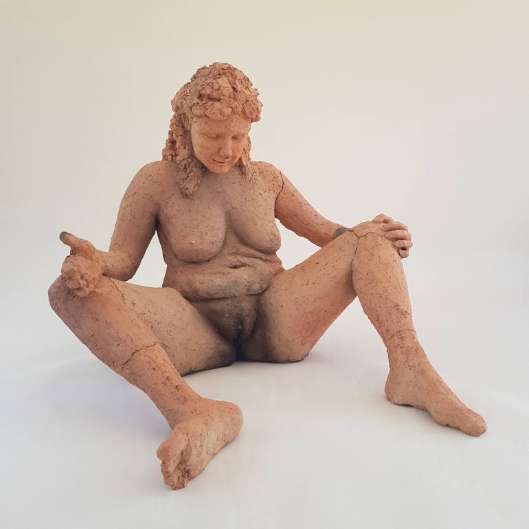 Original Figurative Women Sculpture by Marieke Ploeg