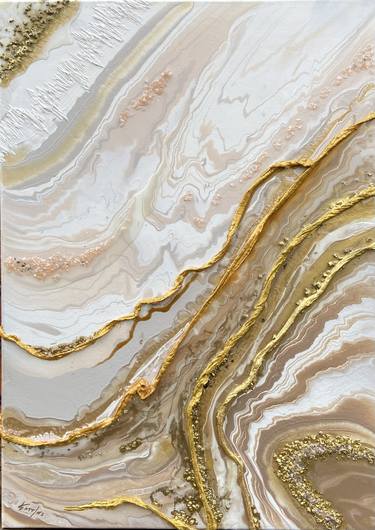 Marble and gold, large thumb