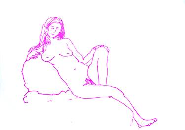 Nude292_girl drawing with pink marker 29 x 42 cm thumb