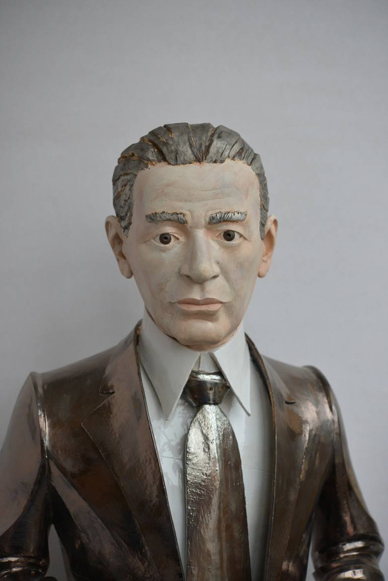 Original Figurative Portrait Sculpture by Tobias Gereon Gerstner