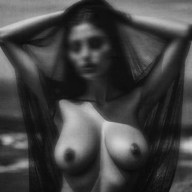 Original Black & White Nude Photography by Felipe Hueb