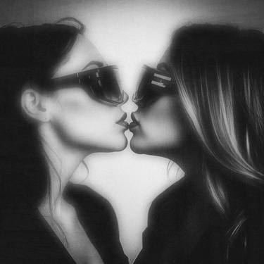 Original Portraiture Love Photography by Felipe Hueb