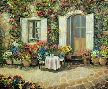 Blooming courtyard thumb