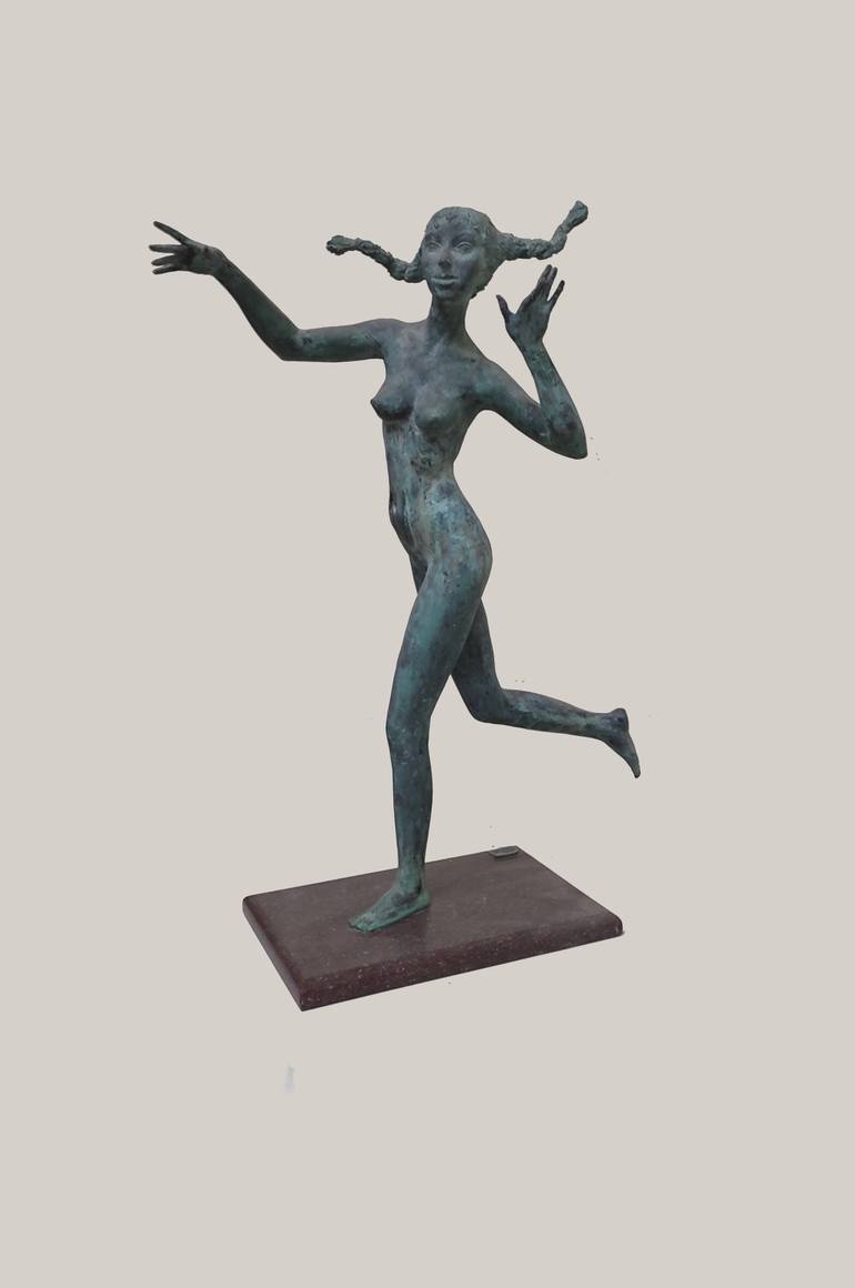 Original Figurative Women Sculpture by Serhii Brylov