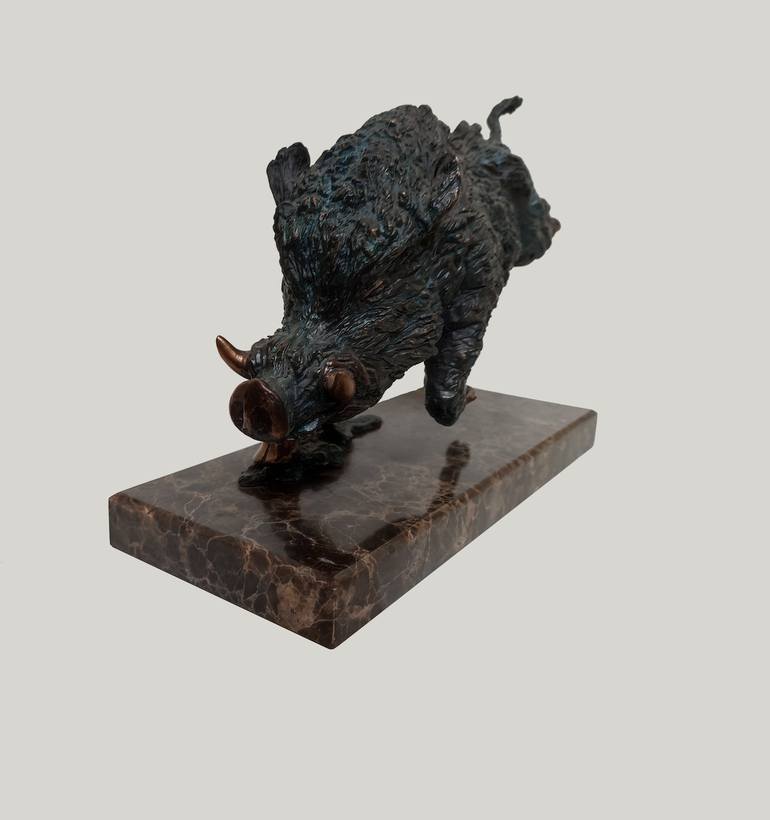 Original Figurative Animal Sculpture by Serhii Brylov