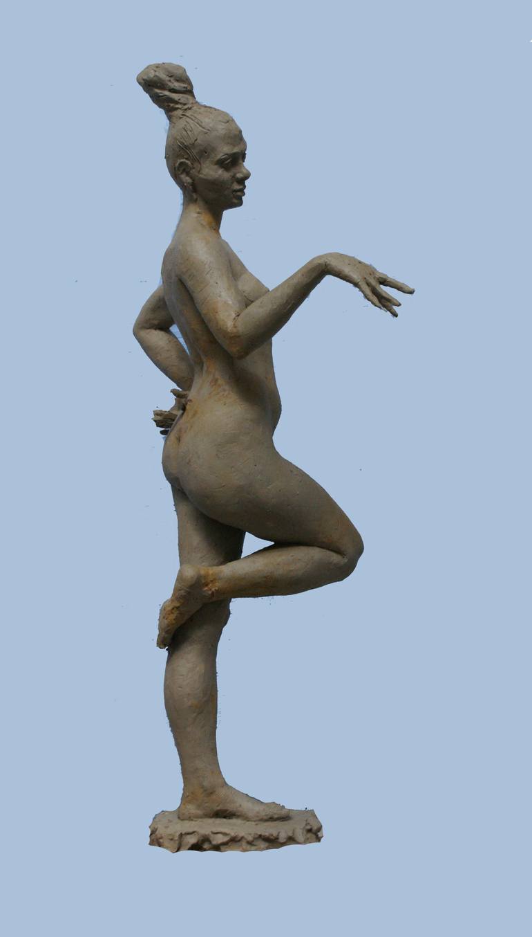 Original Figurative Women Sculpture by Serhii Brylov