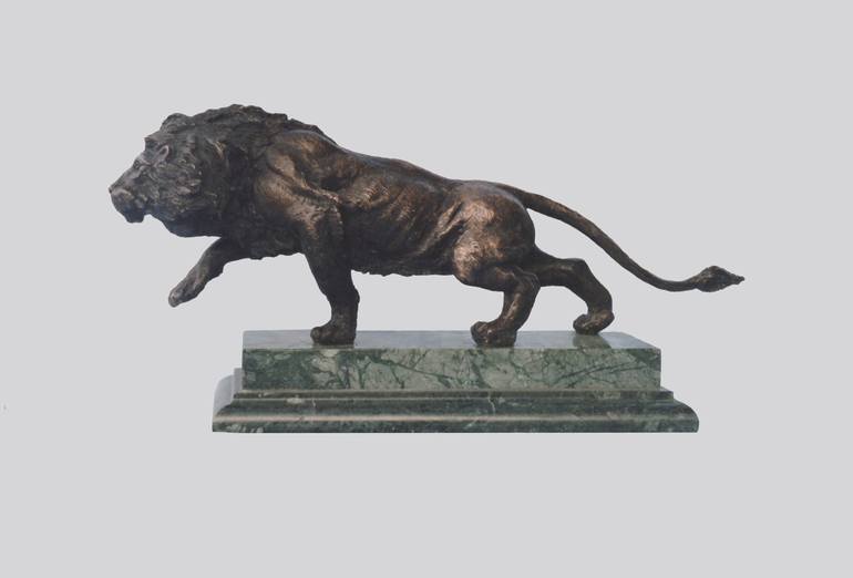 Lion ,bronze, 2002 year ,H-35 cm - Print