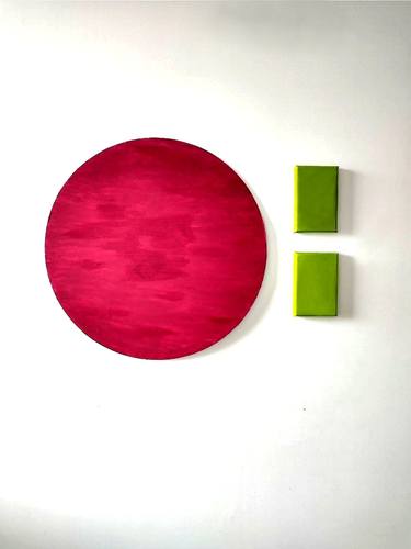 The painting "Circle with two squares" for the interior thumb