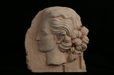 Original Contemporary Women Sculpture by CRIBELLATI ELENA