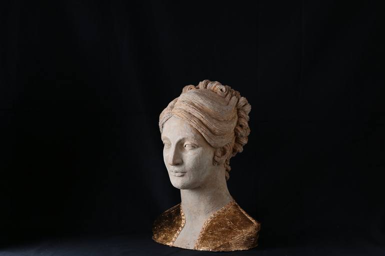 Original Women Sculpture by CRIBELLATI ELENA