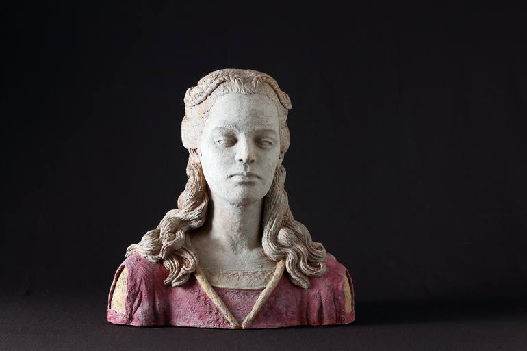 Original Figurative Women Sculpture by CRIBELLATI ELENA