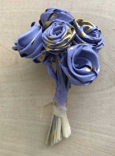 7 Rose Bouquet Light Purple and Yellow Gold thumb