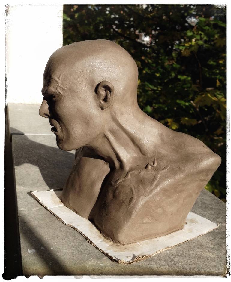 Original Body Sculpture by Šuković Miljan