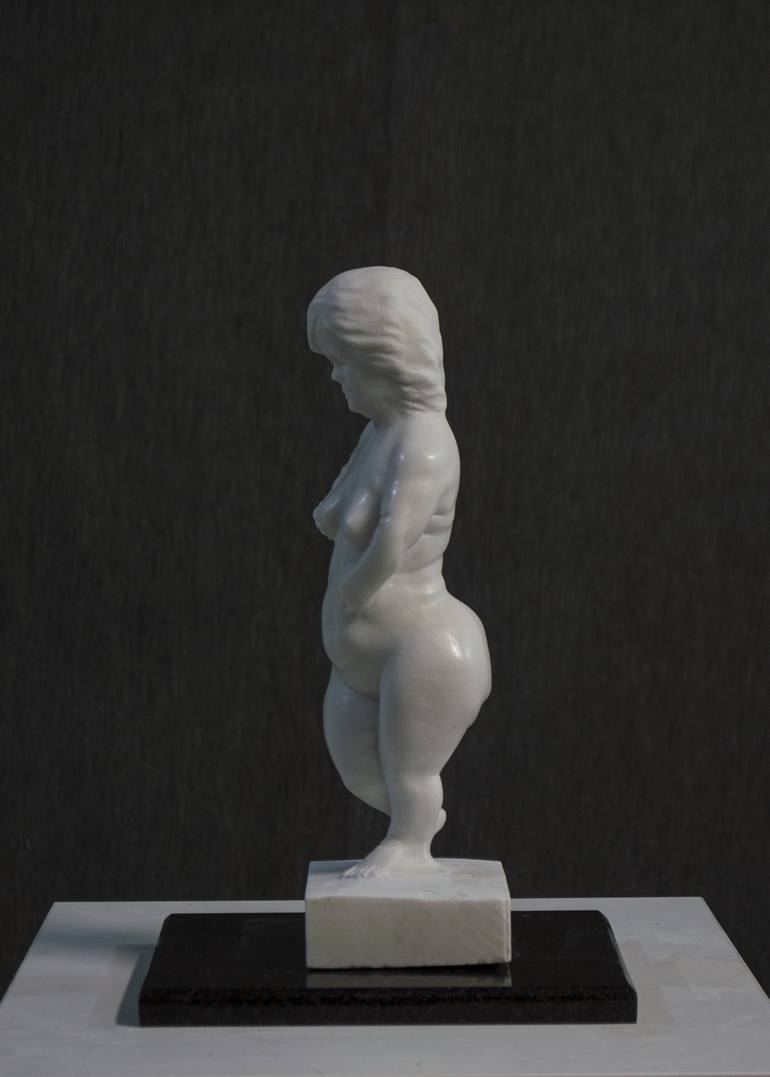 Original Body Sculpture by Decorative Sculptures