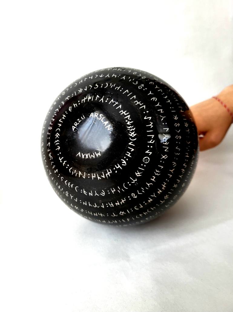 Original Conceptual Abstract Sculpture by Arzu Arslan