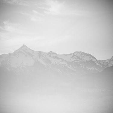 Original Minimalism Landscape Photography by Jason Yun