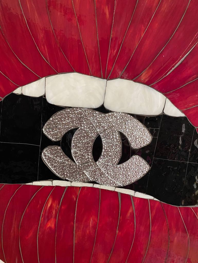 Original Pop Art Fashion Sculpture by Esraa Shoushan