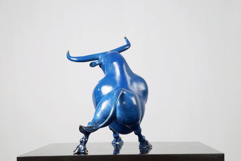 Original Fine Art Animal Sculpture by Yongchang Zhao