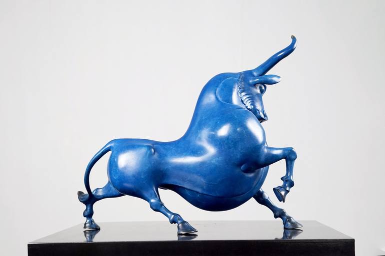 Original Fine Art Animal Sculpture by Yongchang Zhao