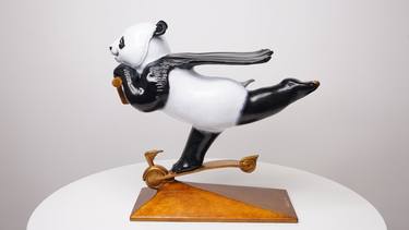 Original Black & White Animal Sculpture by Yongchang Zhao