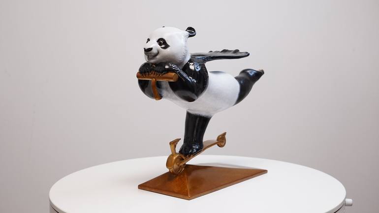 Original Black & White Animal Sculpture by Yongchang Zhao