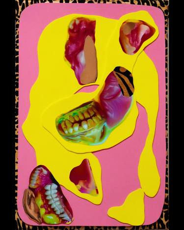 endometriosis uterus smile [upcycled canvas] thumb