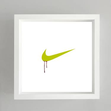 Nike Swizz - Green. One of a set of 4 thumb