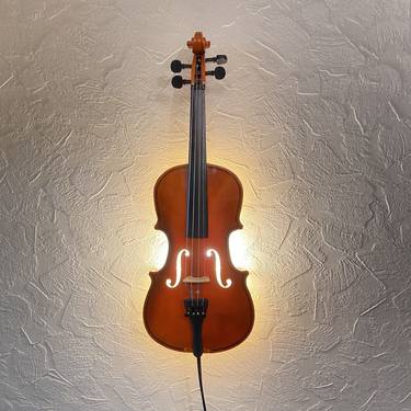 Violin lamp thumb