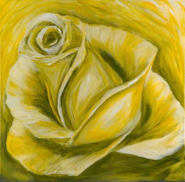 Yellow rose thumb