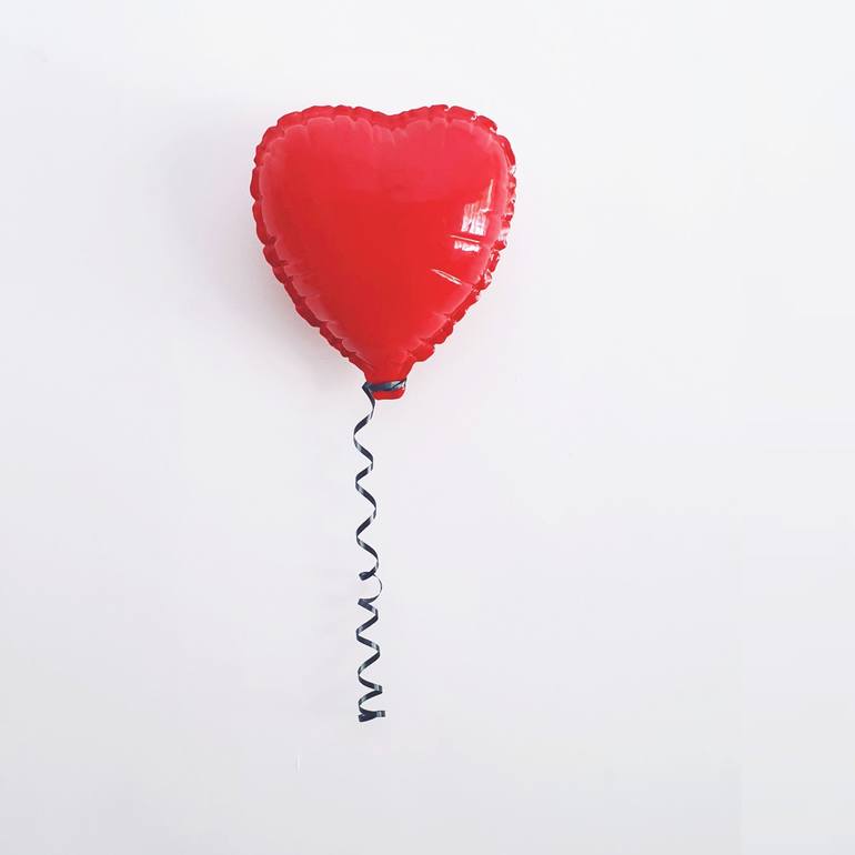 Red heart baloon