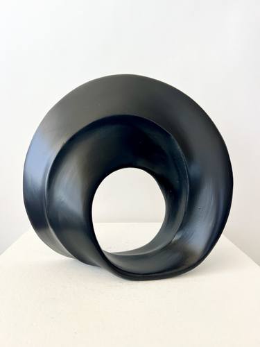 Abstract sculpture, Spring Infinity, Stone sculpture thumb