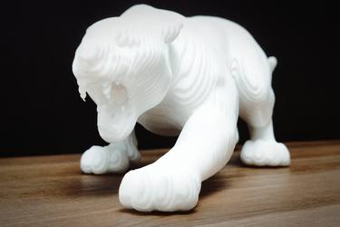 Original Minimalism Animal Sculpture by Jeremy Hussard
