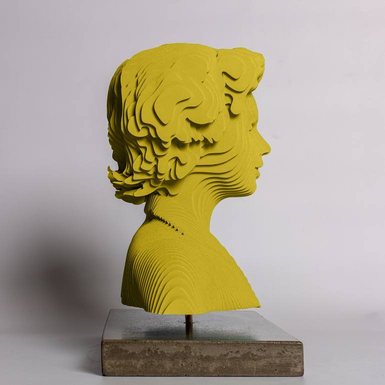 Original 3d Sculpture Pop Culture/Celebrity Sculpture by Razvan Stranger