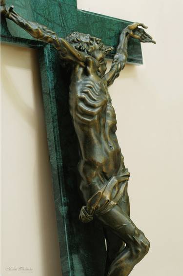 Sculpture catholic Crucifixion bronze thumb