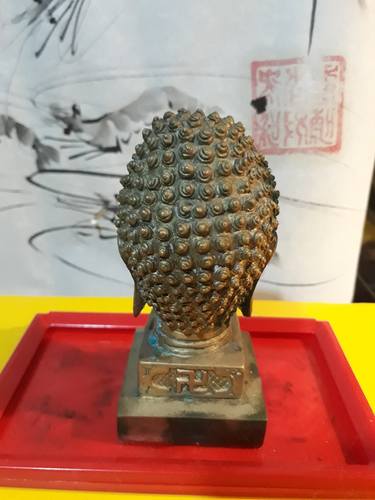 Chinese sculpture of Buddha thumb