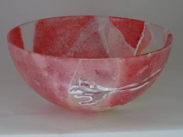 Painting on glass bowl thumb