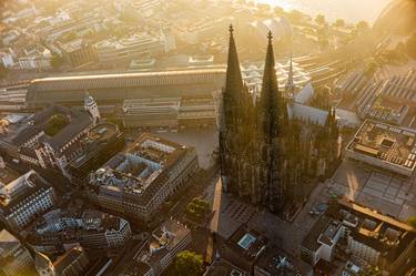 Cologne cathedral from above thumb